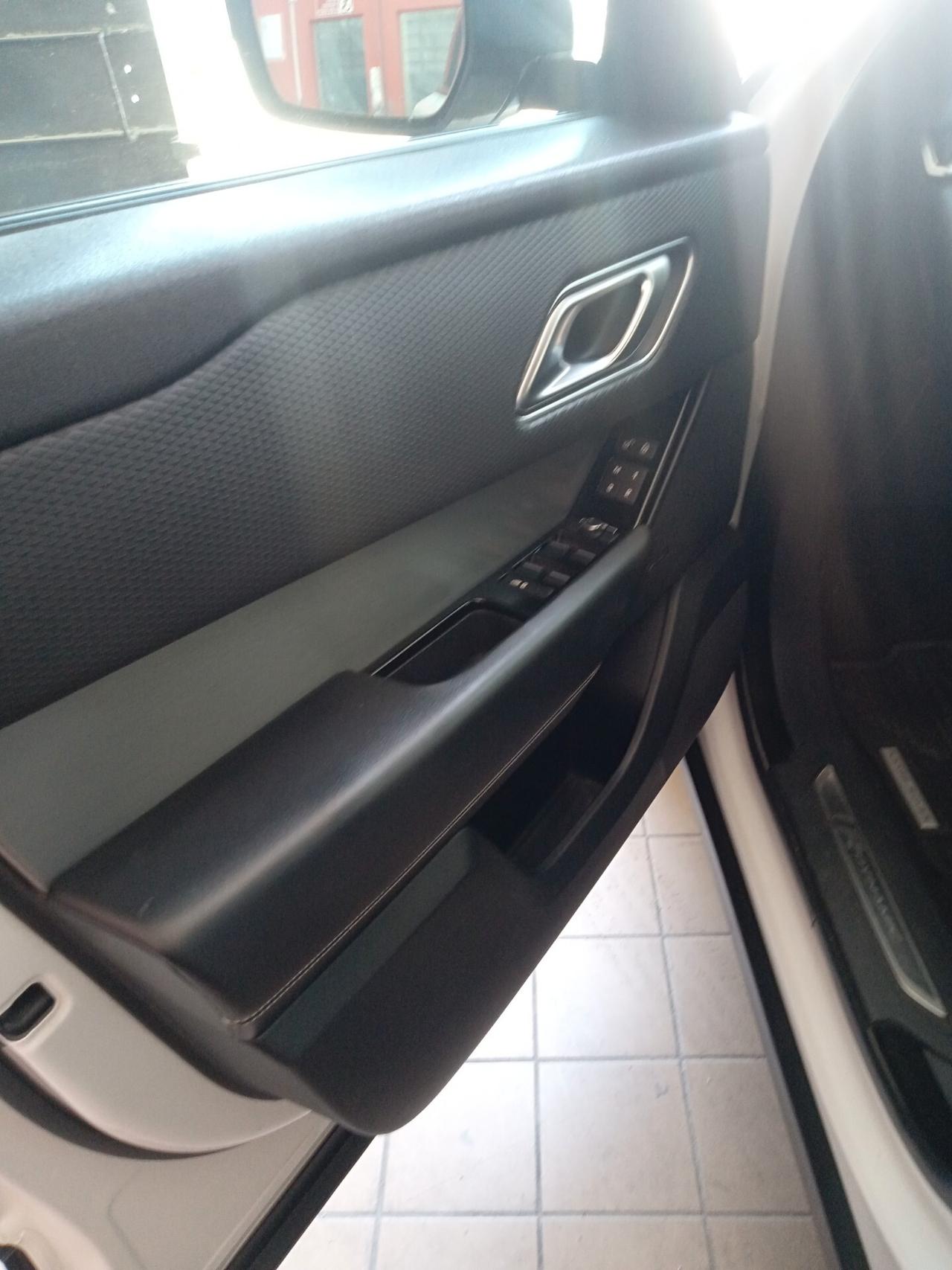 Land Rover Range Velar 2.0D I4 180 CV R-Dynamic S