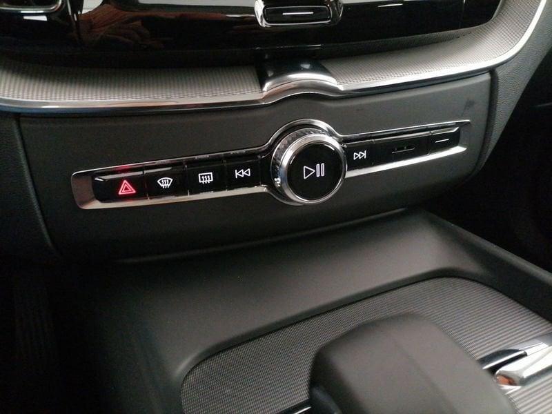 Volvo XC60 2.0 b4 Core auto