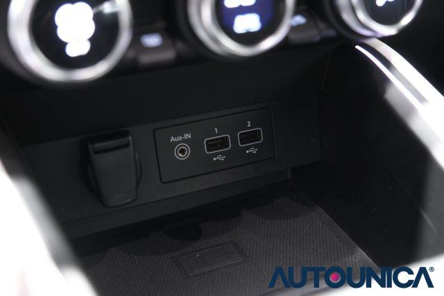 RENAULT Clio TCE 90 CV 5 PORTE TECHNO NEOPATENTATI