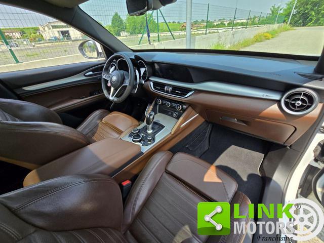 ALFA ROMEO Stelvio 2.2d 210 CV AWD Veloce Tetto Gancio Traino