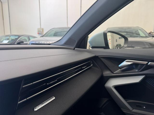 AUDI A3 allstreet TDI150CV S tronic Iden. Contrast S- Line