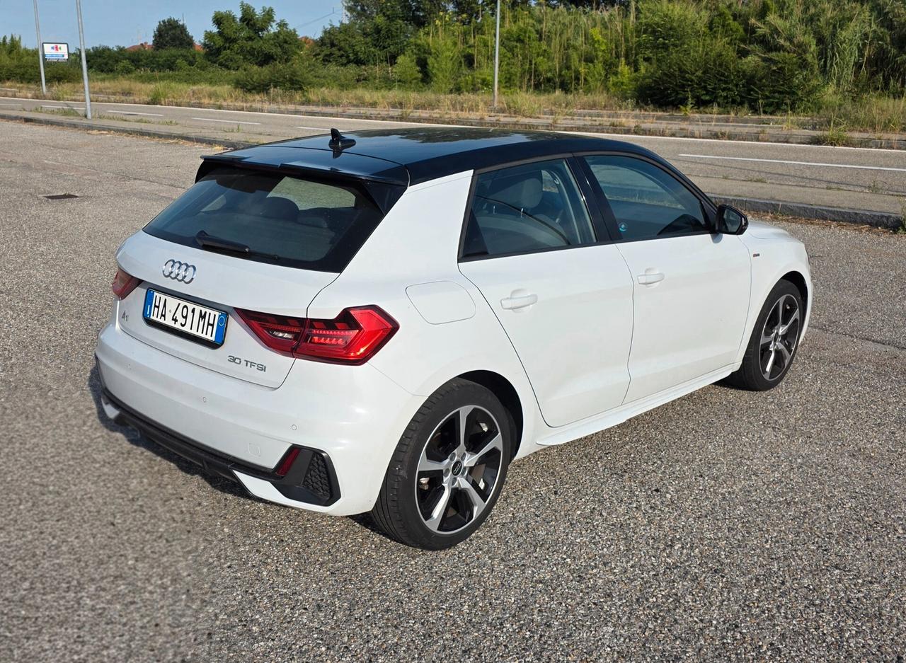 Audi A1 SPB 35 TFSI S tronic line edition