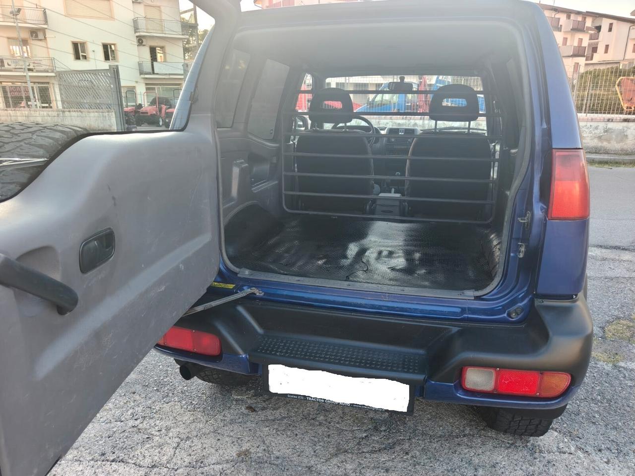 Nissan Terrano II - 3 porte