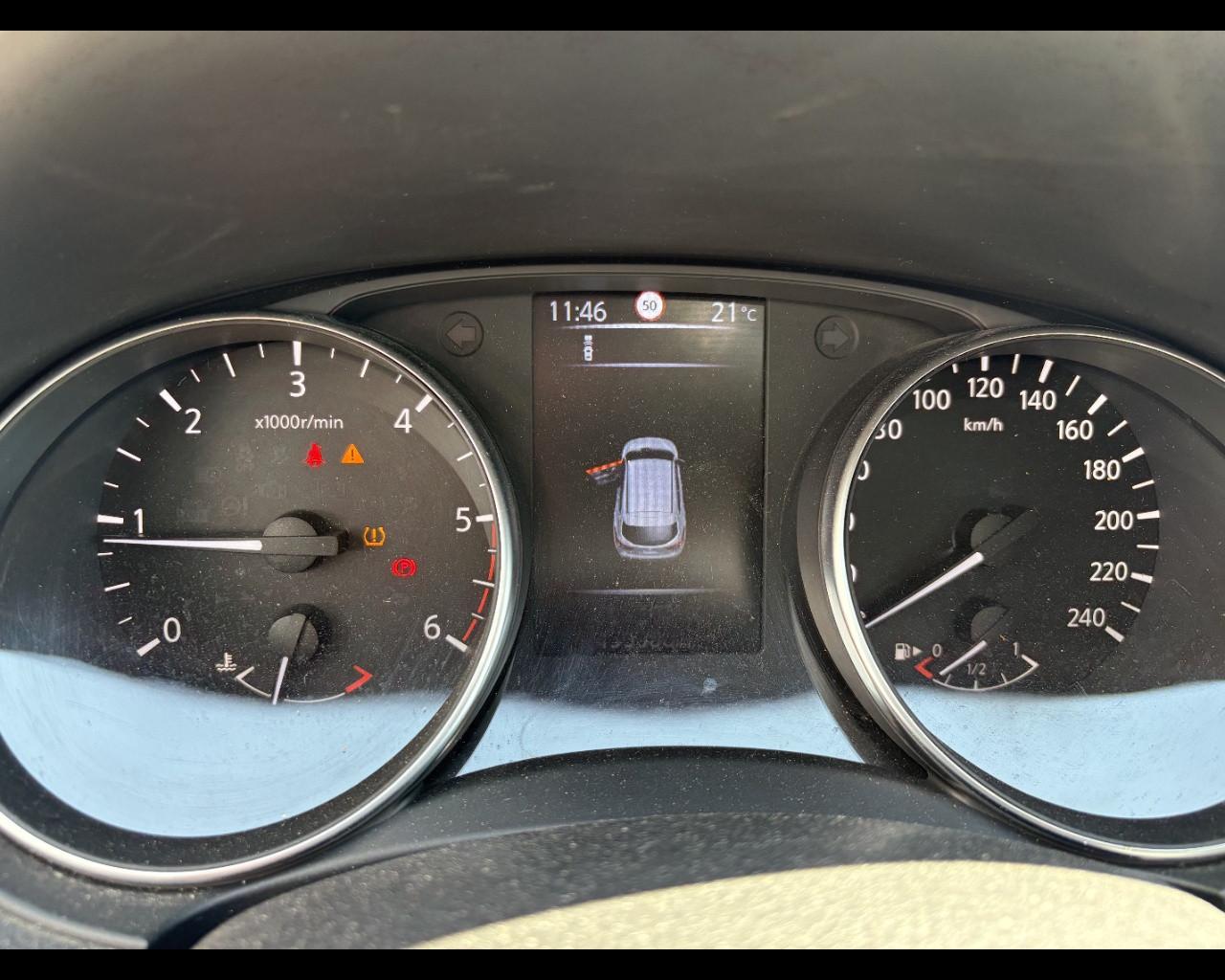 NISSAN Qashqai 2ª serie - Qashqai 1.6 dCi 2WD Tekna
