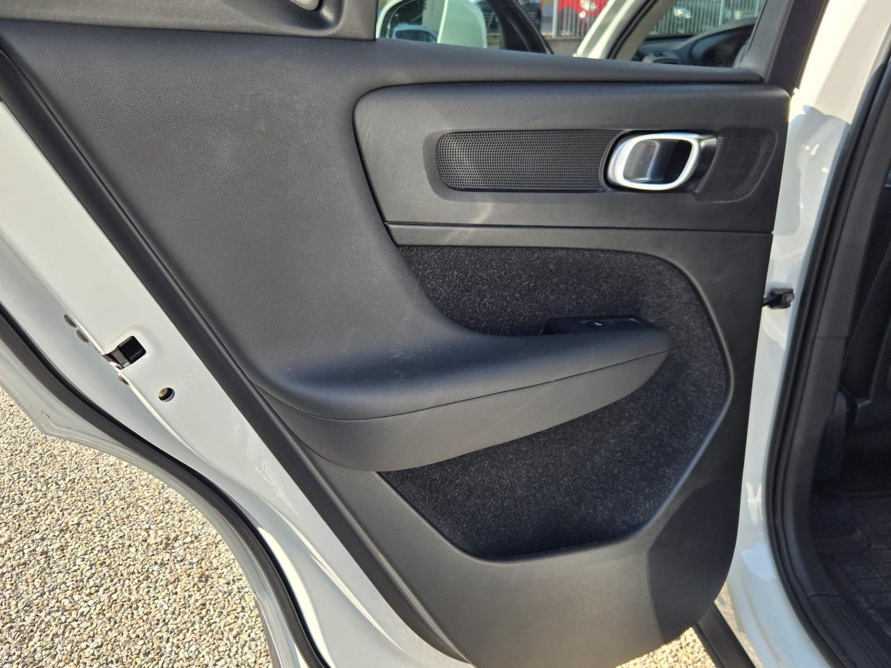 Volvo XC40 D3 Geartronic Business Plus