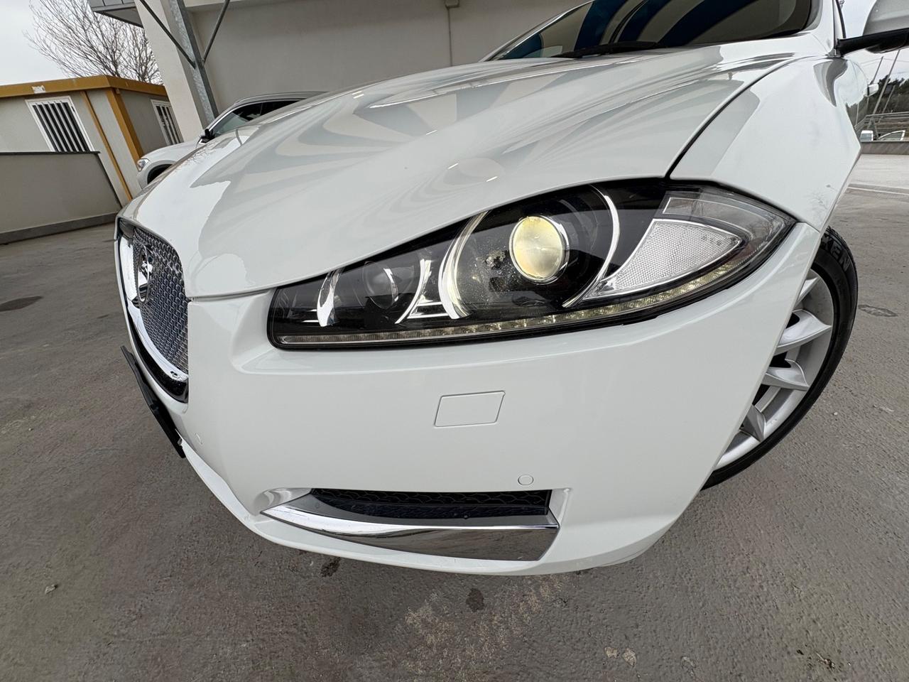 Jaguar XF Sportbrake 2.2 D Limited Edition