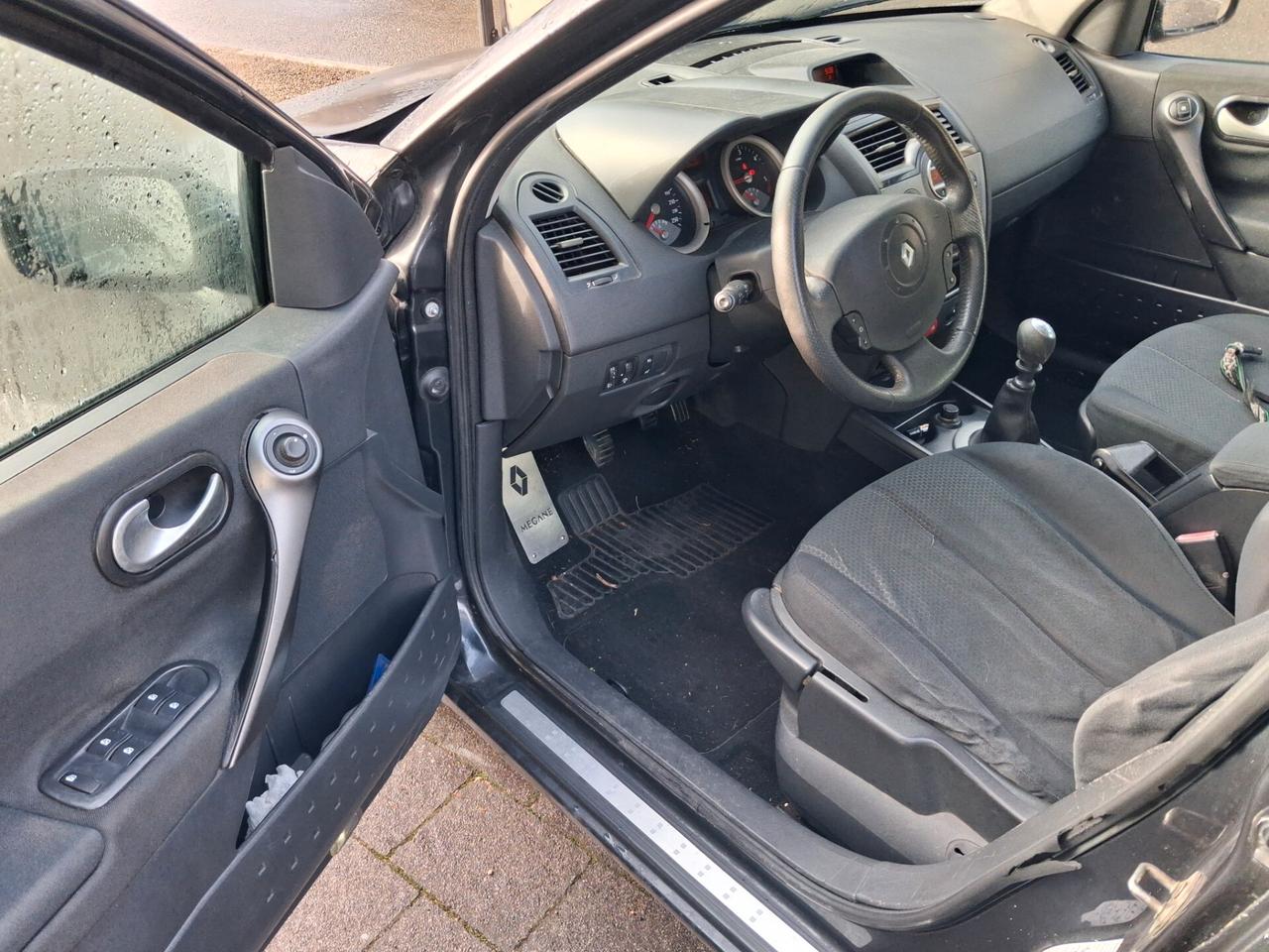 Renault Megane Mégane 1.5 dCi/100CV 5 porte Confort Dynamique