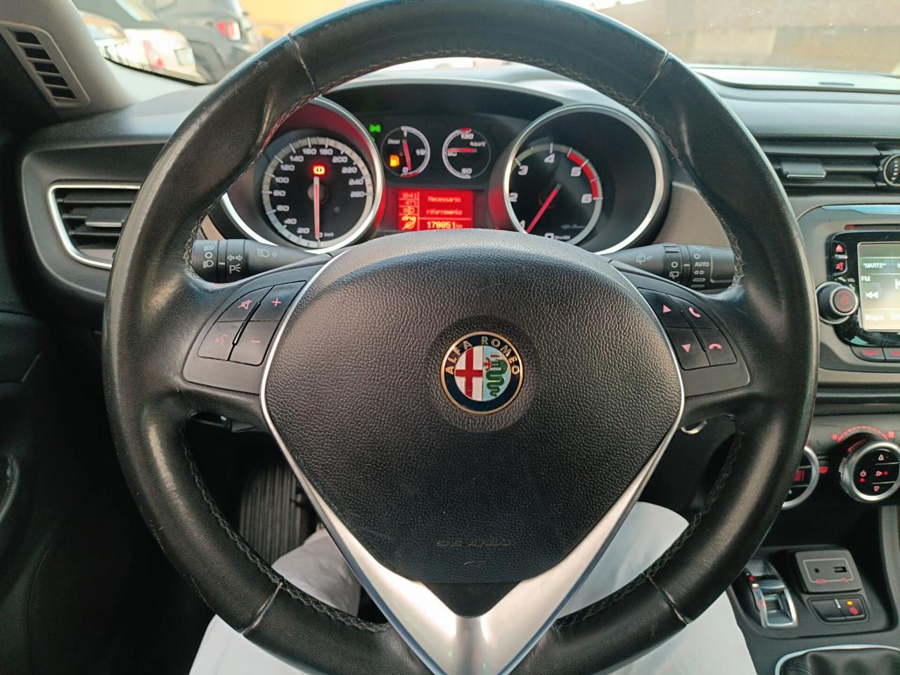 Alfa Romeo Giulietta 2.0 JTDm-2 150 CV Distinctive