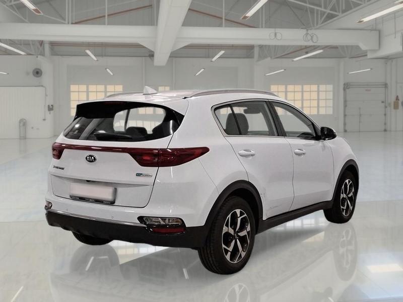 KIA SPORTAGE 1.6 CRDI MHYB 100KW BUSINESS CLASS 2WD