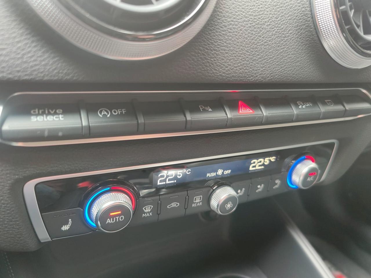 Audi A3 RS 3 SPB 2.5 TFSI quattro S tronic - CARBO