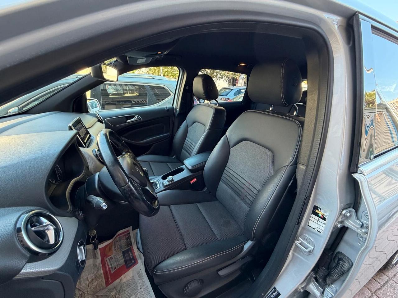 Mercedes-benz B 200 CDI BlueEFFICIENCY Premium