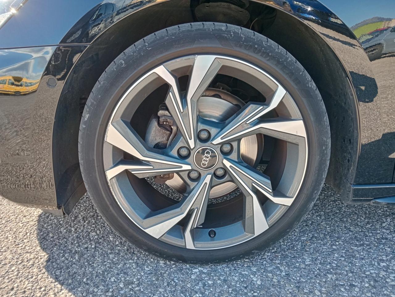 Audi A3 SPB 35 TDI S tronic line edition