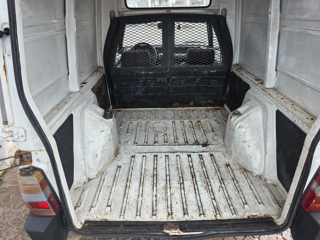 Fiat Fiorino 1.7 D con 236.000km Neopatentati ok