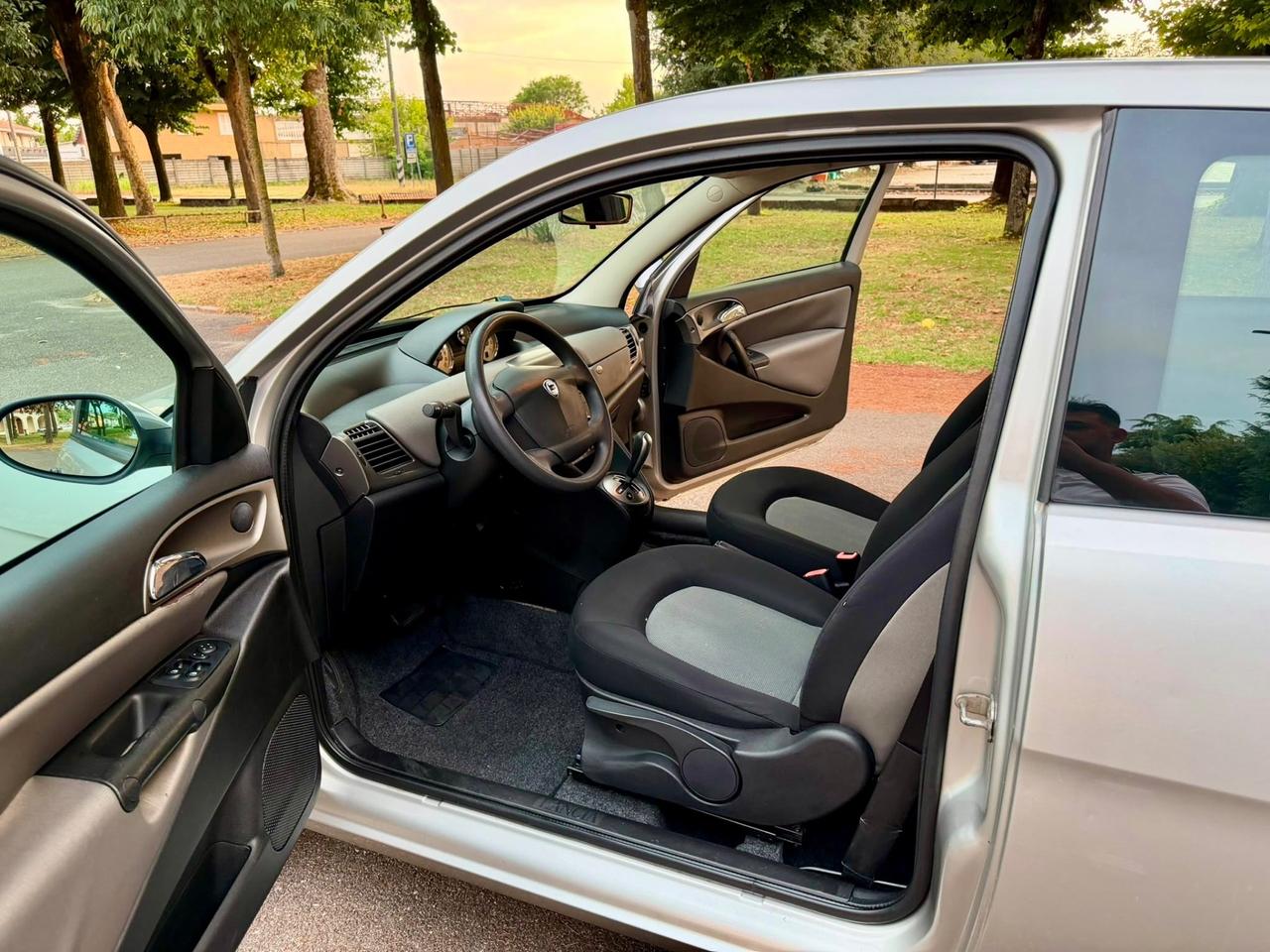Lancia Ypsilon 1.3 Multijet 72.000km semiautomatica