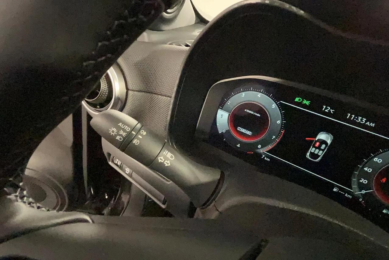 Nissan Juke 1.0 DIG-T 114 CV N-Connecta KM0