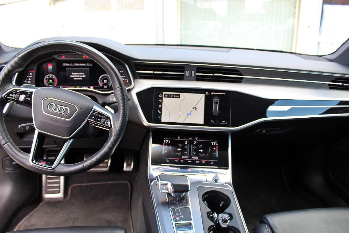 AUDI - A6 Avant - A6 Av 40 2.0 TDI qu ultra S tr Bus. Des.
