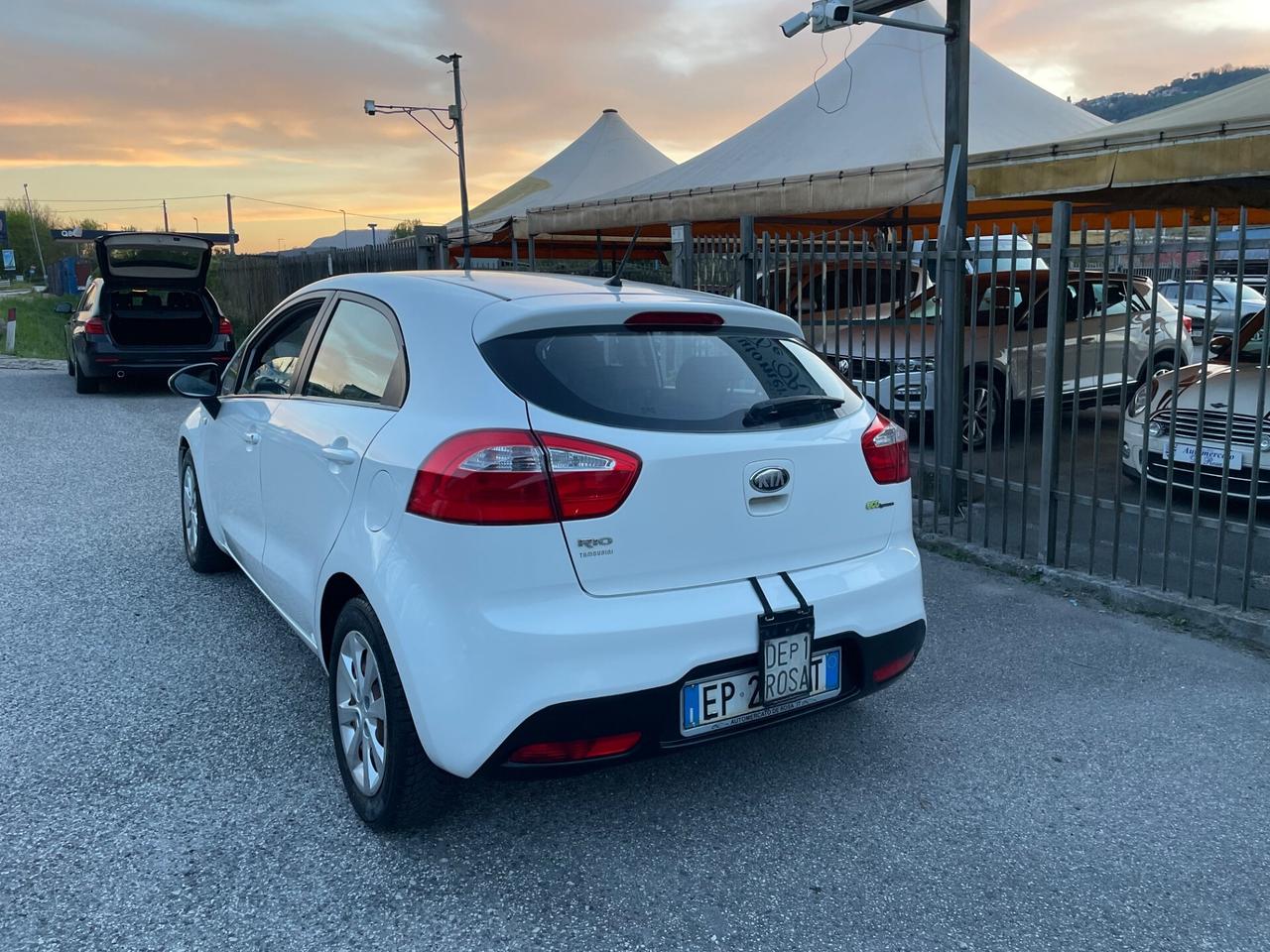 Kia Rio 1.1 CRDi 5p. Cool