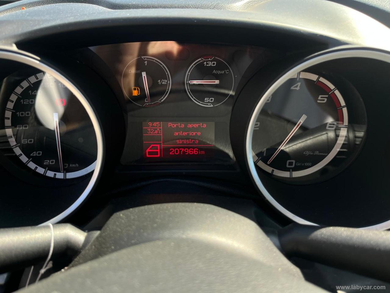 ALFA ROMEO Giulietta 1.6 JTDm-2 105 CV Distinctive