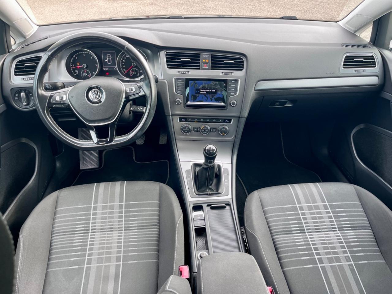 Volkswagen Golf 1.6 TDI 110 CV 5p. Lounge BlueMotion Technology