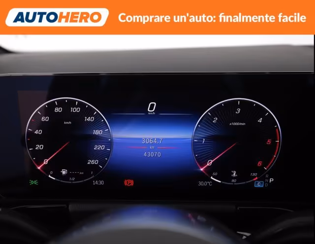 MERCEDES-BENZ GLA 200 d Automatic Advanced