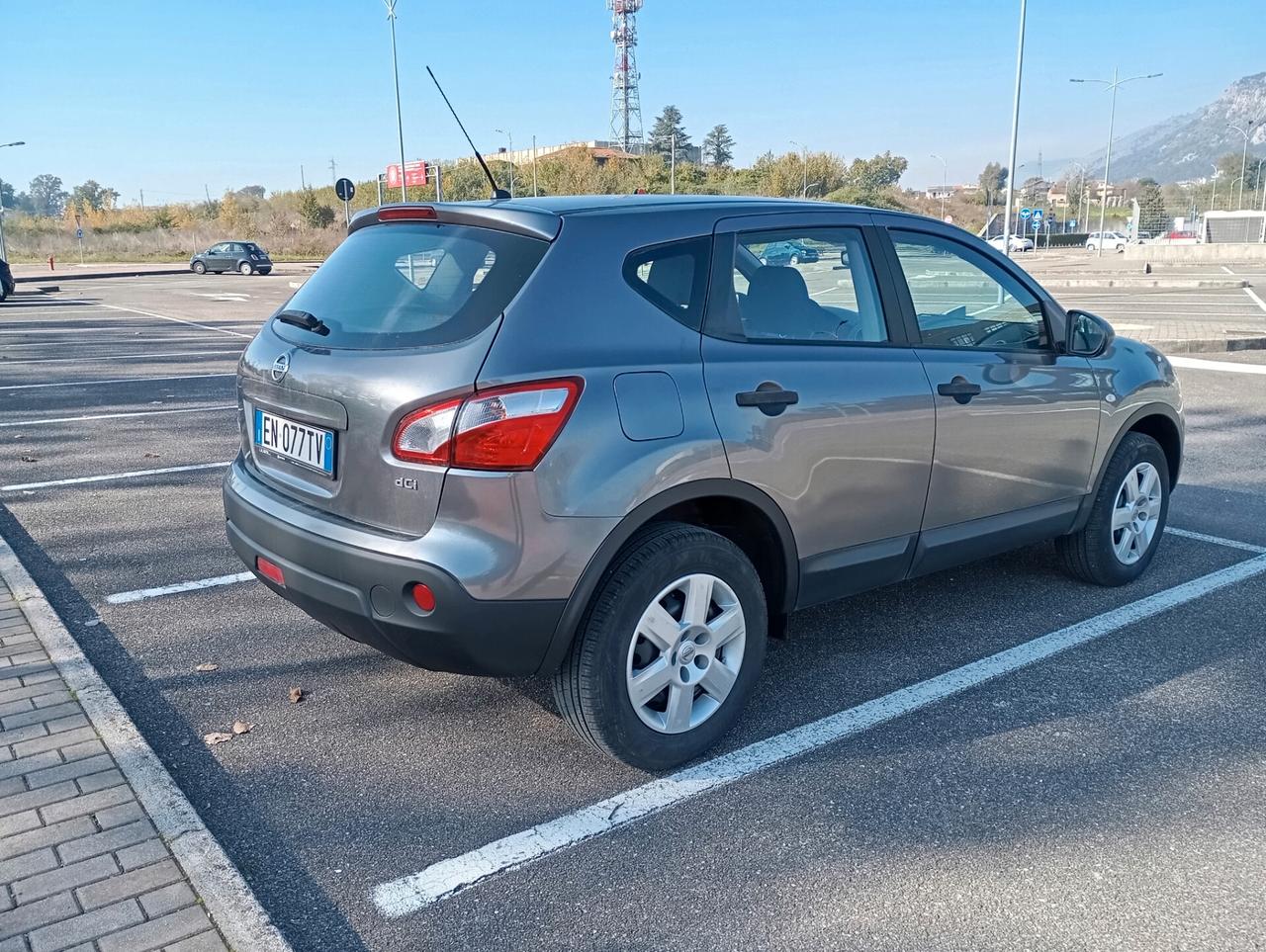 Nissan Qashqai 1.5 dCi DPF Tekna
