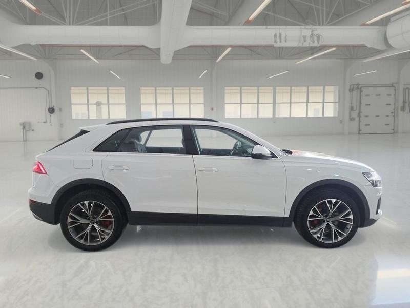 AUDI Q8 45 TDI MHEV 170kW quattro tiptronic