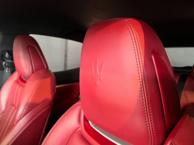 MASERATI Levante V6 Diesel 275 CV AWD Gransport