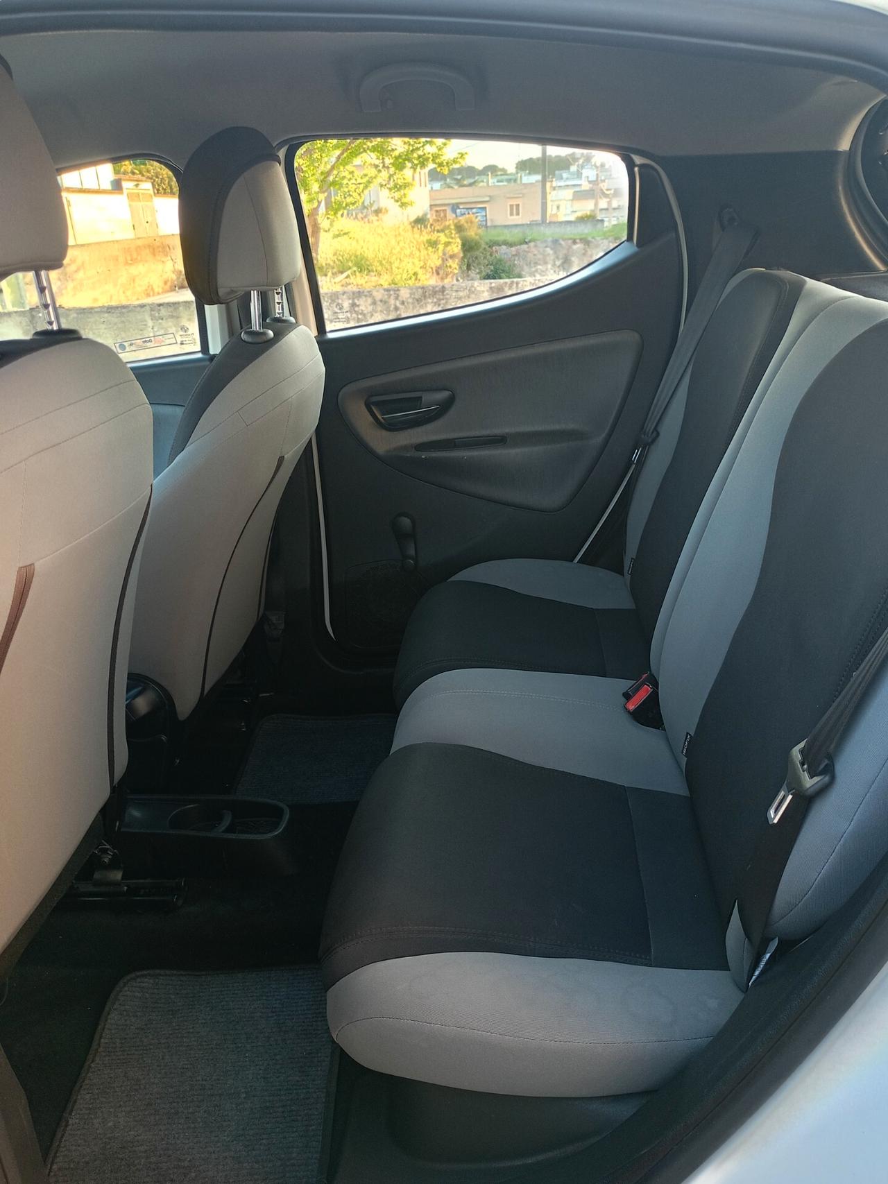 Lancia Ypsilon 1.200 5 porte