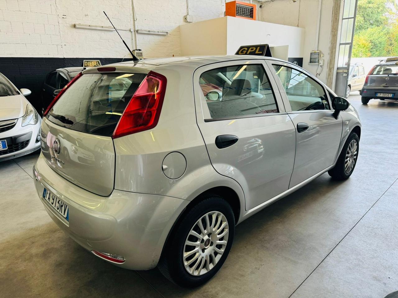 Fiat Punto 1.4 benzina gpl 8V 5 porte Easypower Lounge