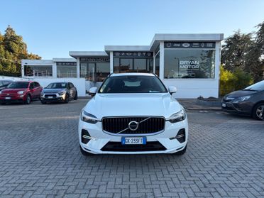 Volvo XC 60 XC60 B4 (d) AWD GEARTRONIC MOMENTUM PRO