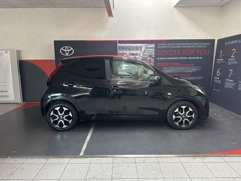 Toyota Aygo Aygo Connect 1.0 VVT-i 72 CV 5 porte x-wave
