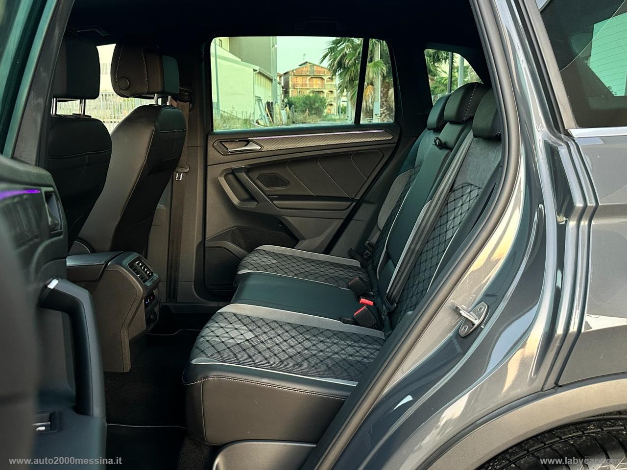 VOLKSWAGEN Tiguan 2.0 TDI 150CV SCR DSG R-Line