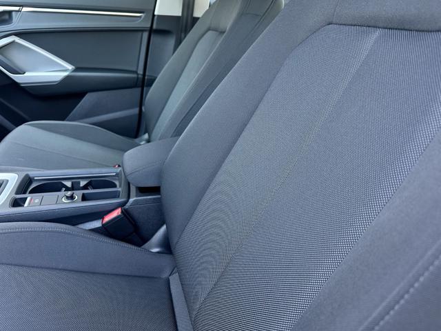 AUDI Q3 35 TDI S tronic Business