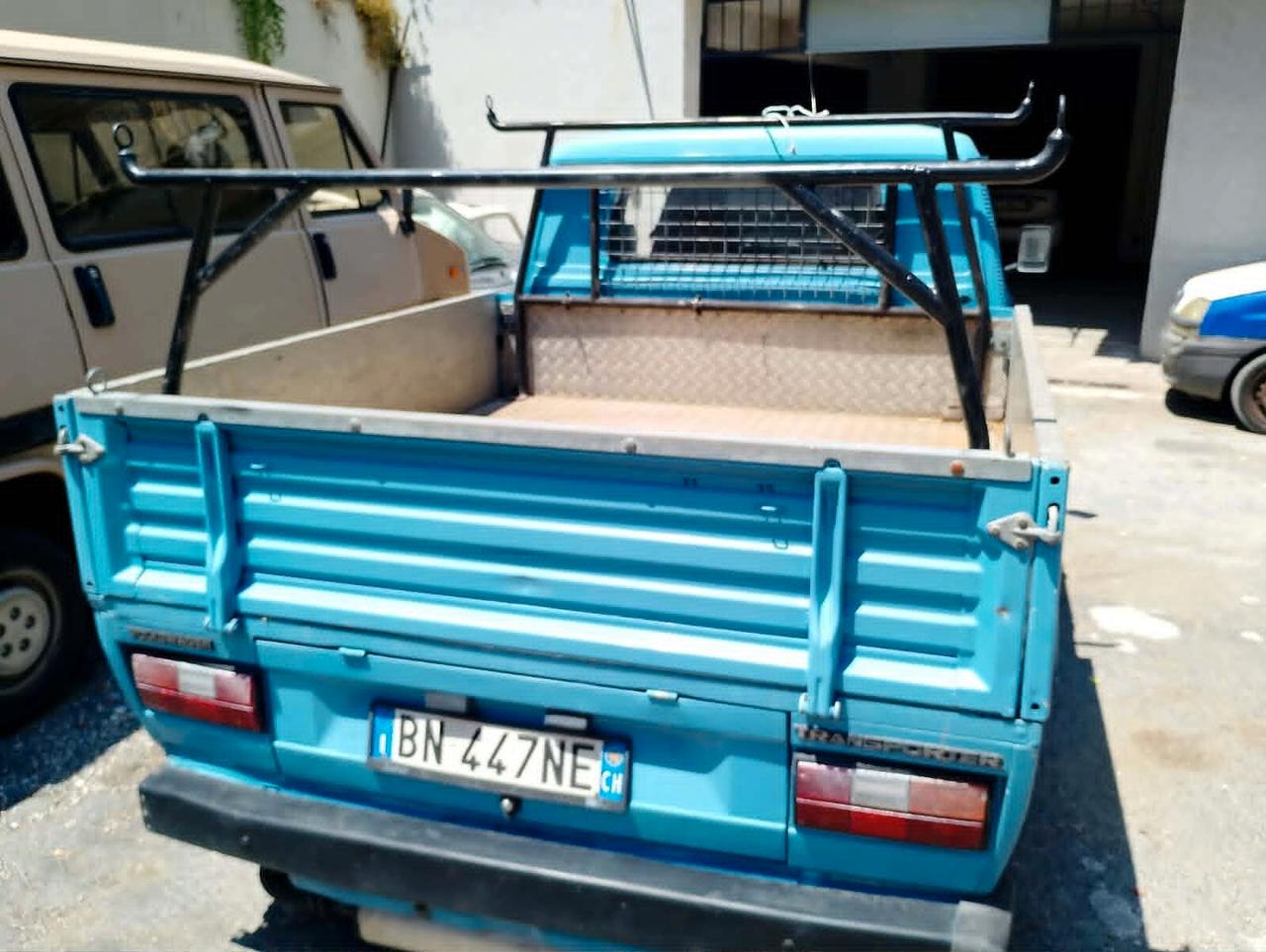 Volkswagen T3 1600 TURBO DIESEL 6 POSTI CASSONATO