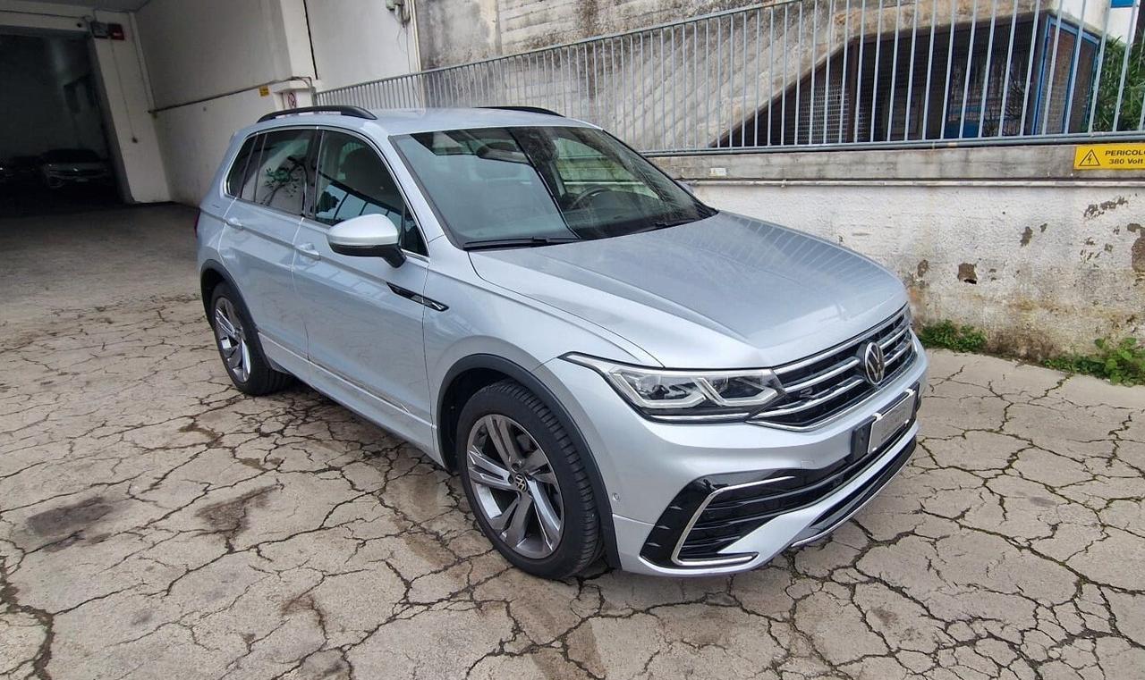 Tiguan 2.0 TDI 150 CV SCR DSG R-Line