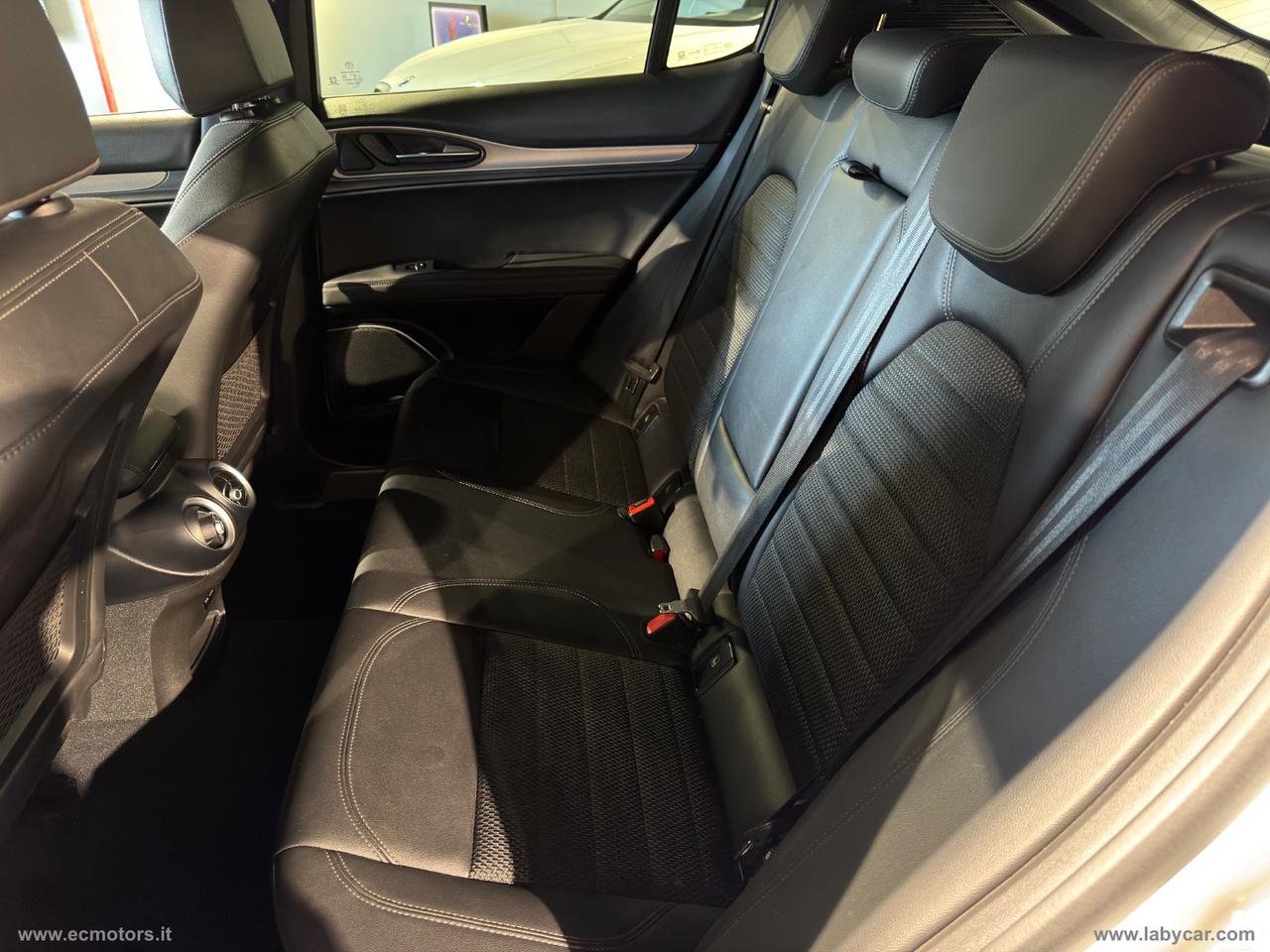 ALFA ROMEO Stelvio 2.2 T.diesel 190CV AT8 Q4 Sprint
