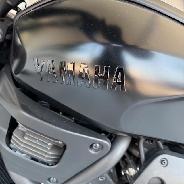 YAMAHA XSR 700