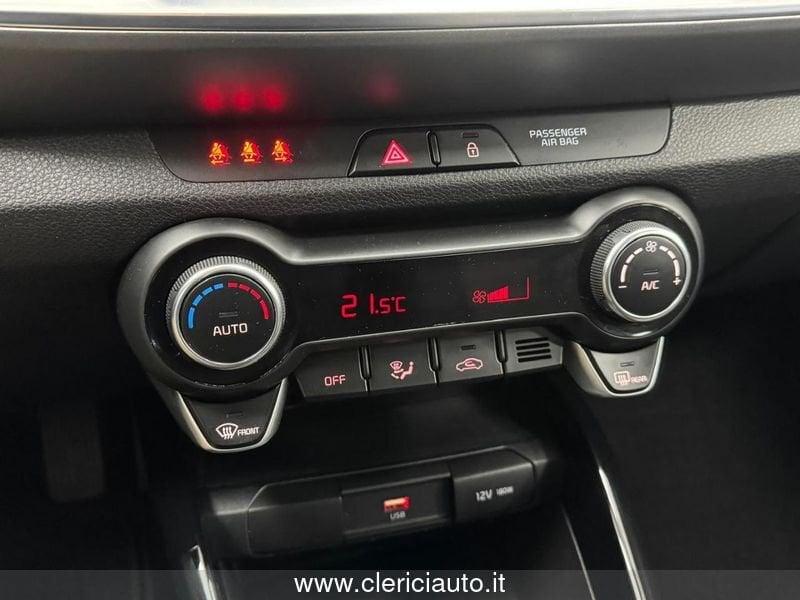 KIA Stonic 1.2 MPI Style