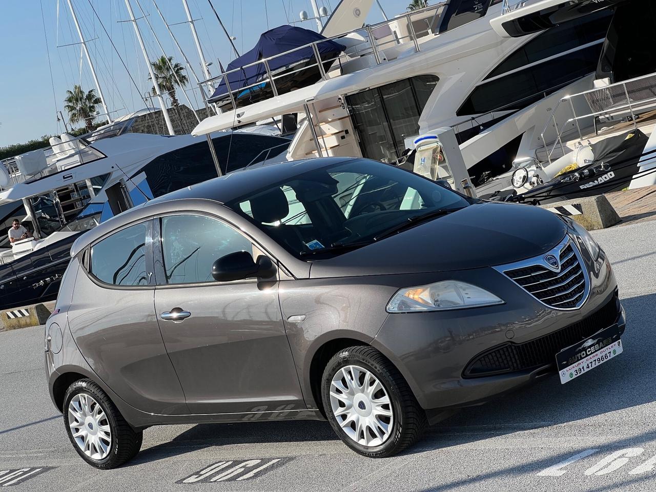 Lancia Ypsilon 1.2 69 CV**NEOPATENTATI**GARANIA 12 MESI