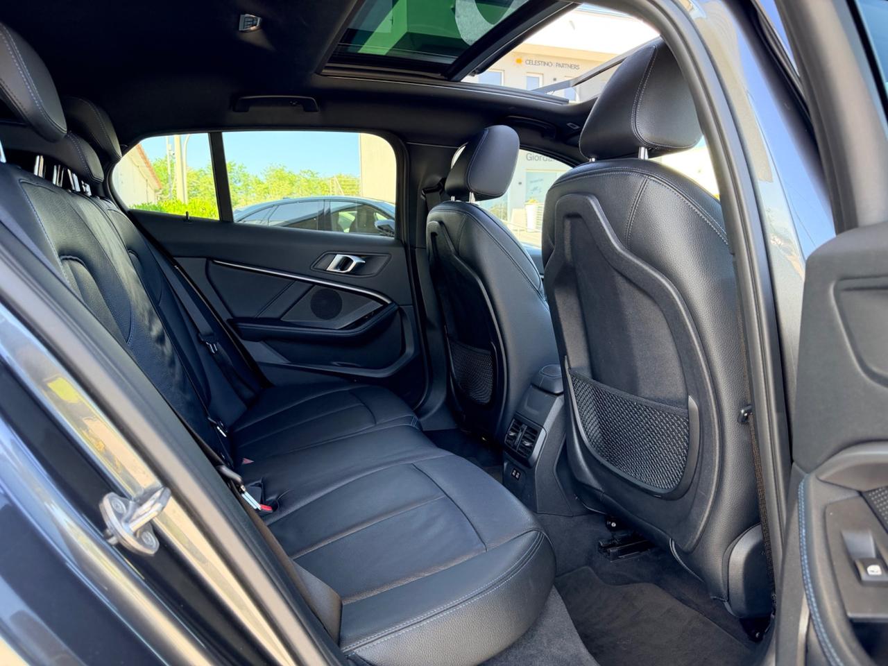 Bmw 118d 5p. Msport 150cv tetto apribile uni pro
