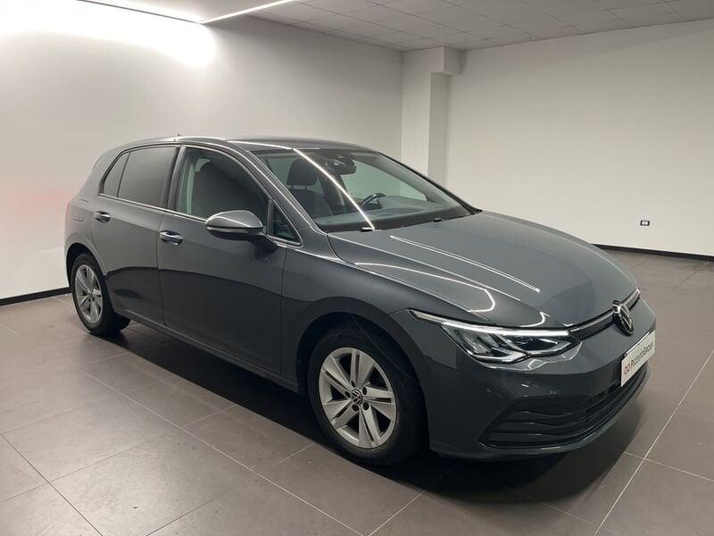 Volkswagen Golf 8 2.0 TDI LIFE 115CV DSG