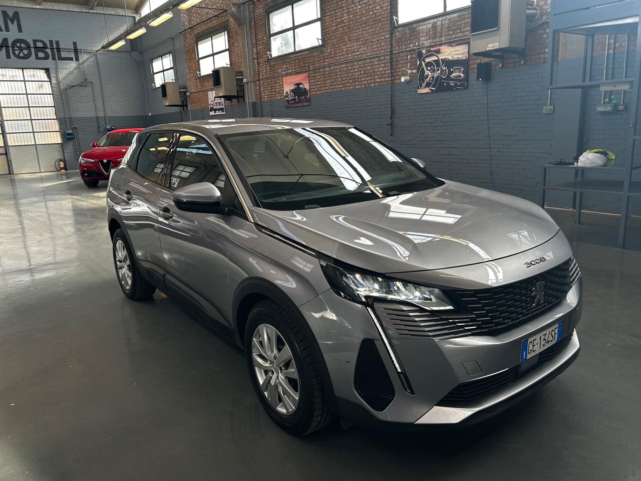 Peugeot 3008 BlueHDi 130 EAT8 Business neopatentanti