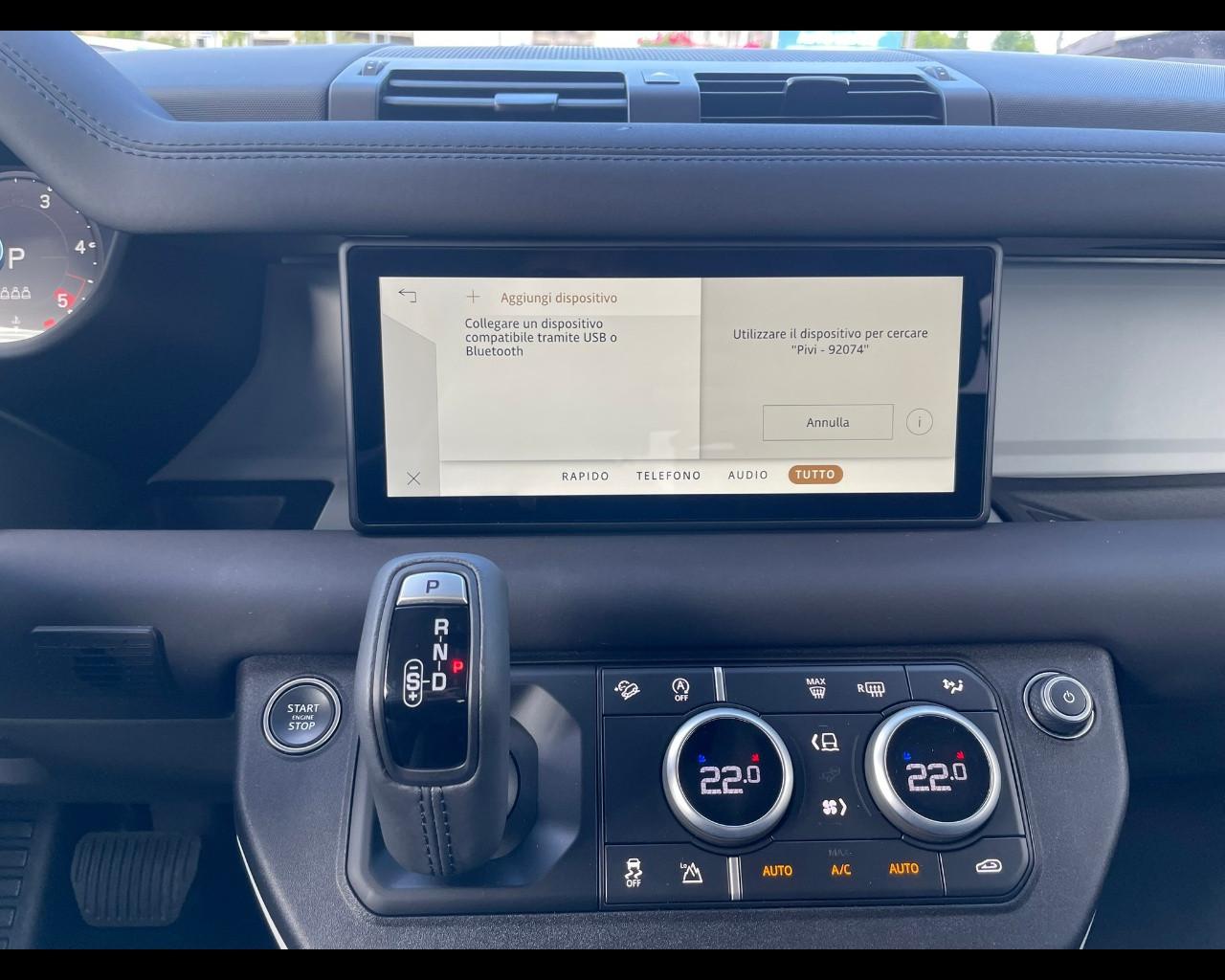 LAND ROVER Defender (2019) - Defender 90 3.0D I6 200 CV AWD Auto SE