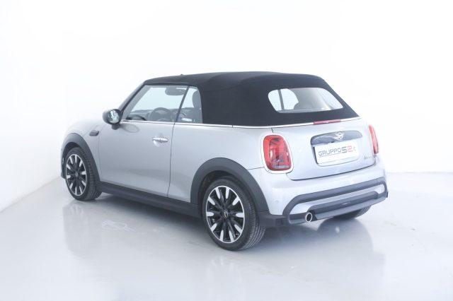 MINI Cabrio 1.5 Cooper Premium Plus Cabrio HEAD-UP DISPLAY