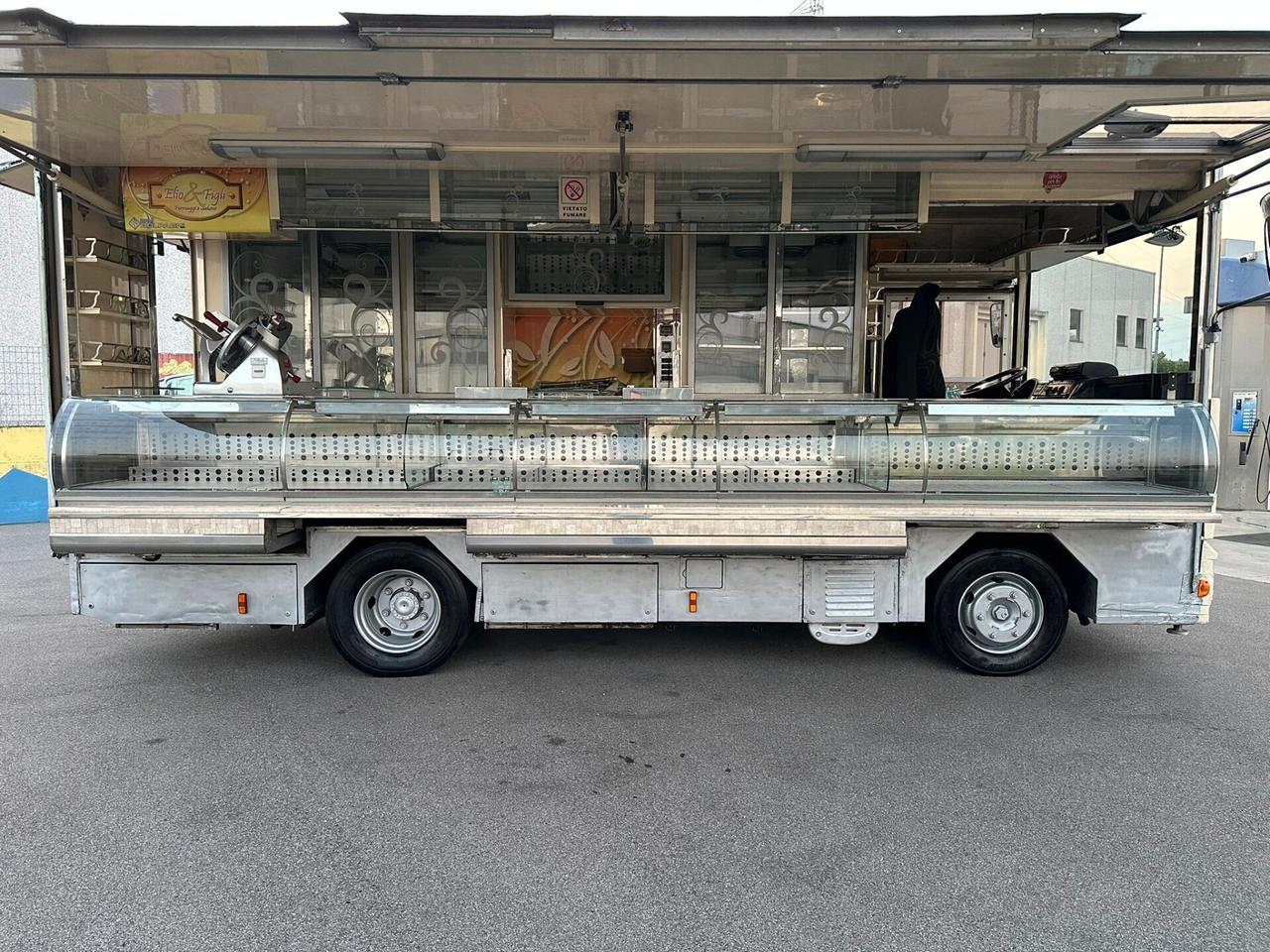 IVECO USO NEGOZIO ANNO 2011 SUPER PREZZO!