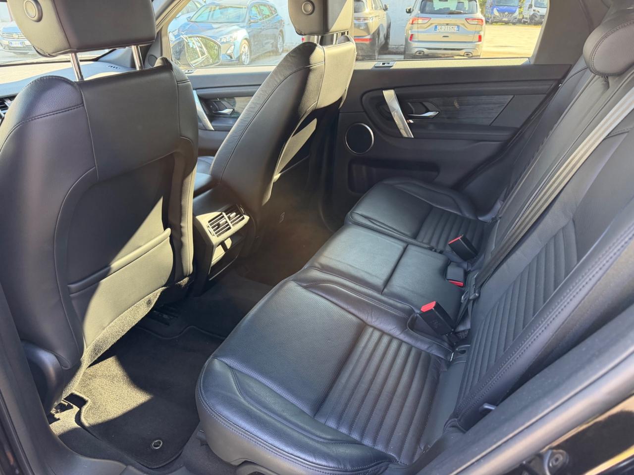 Land Rover Discovery Sport 2.0 TD4 163 CV AWD Auto R-Dynamic SE
