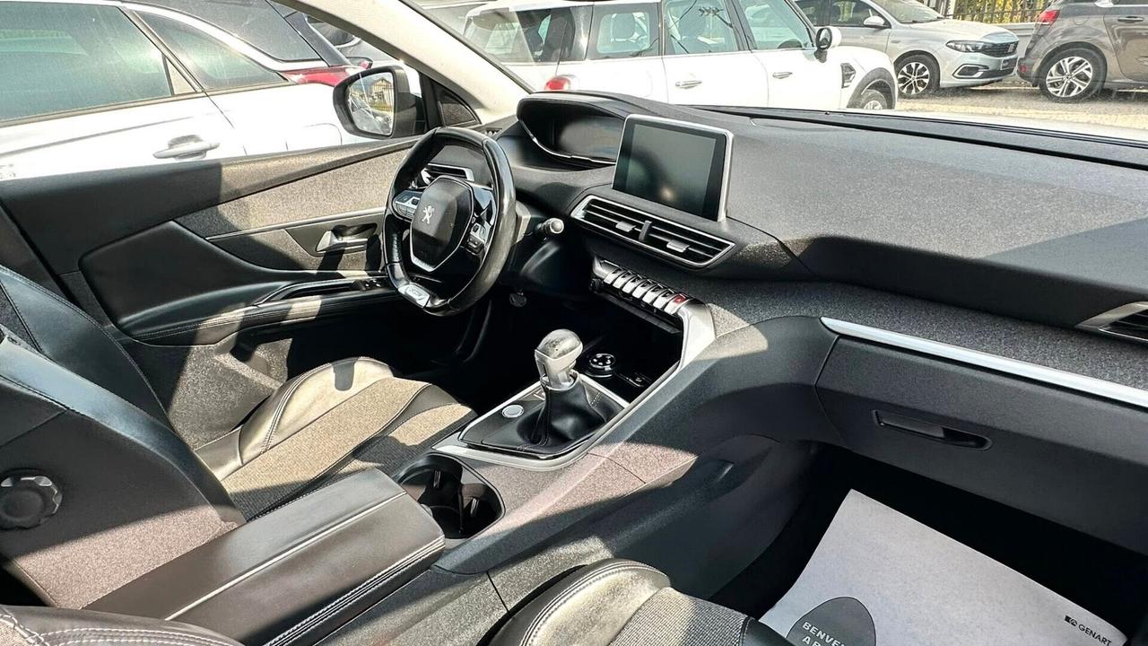 Peugeot 3008 BlueHDi 120 S&S allure parck GT