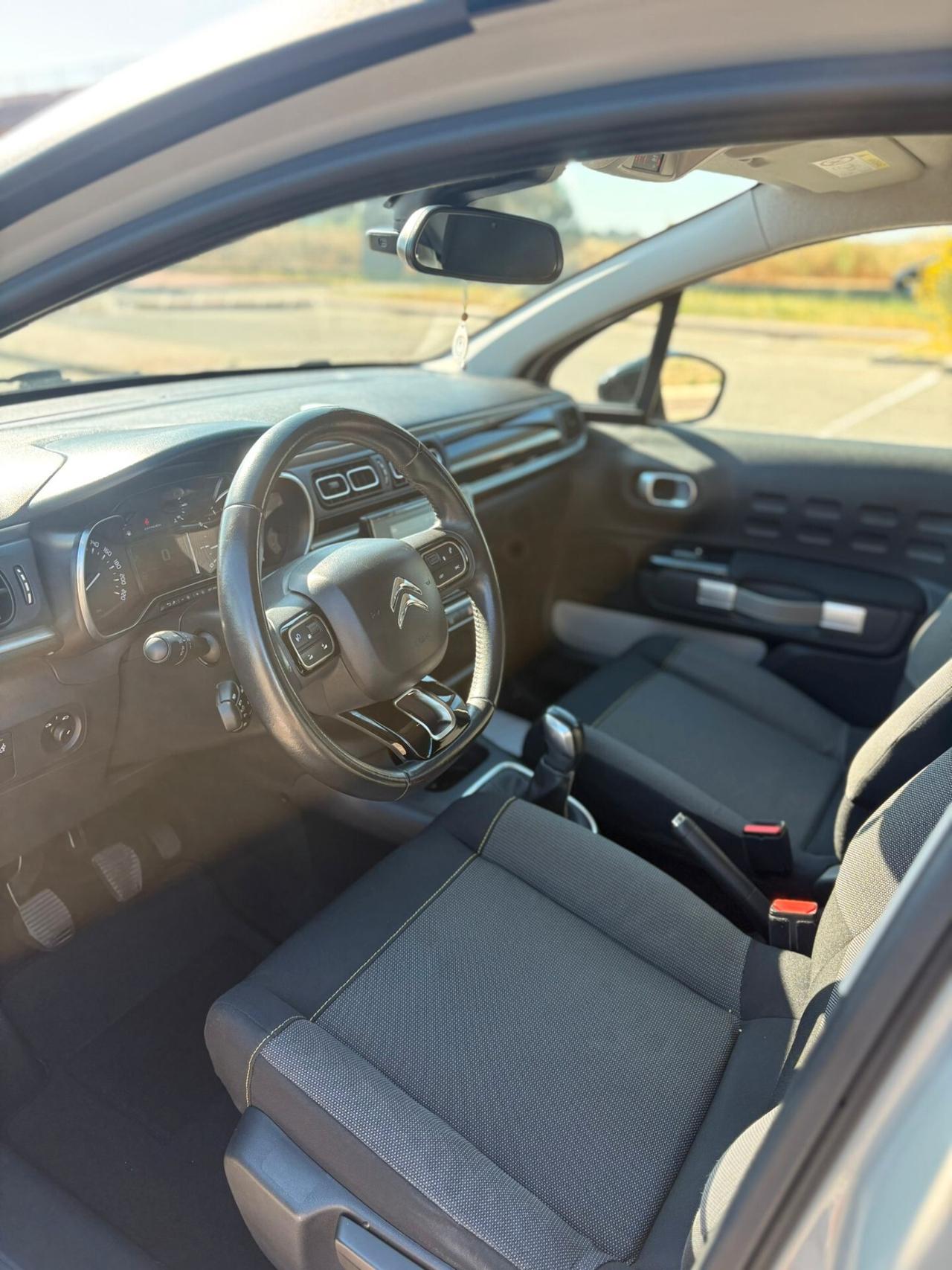 Citroen C3 PureTech 82 Shine
