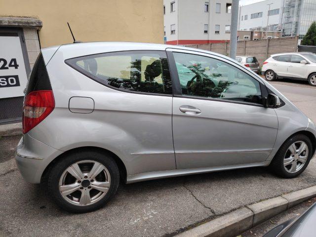 MERCEDES-BENZ A 150 Coupé Avantgarde