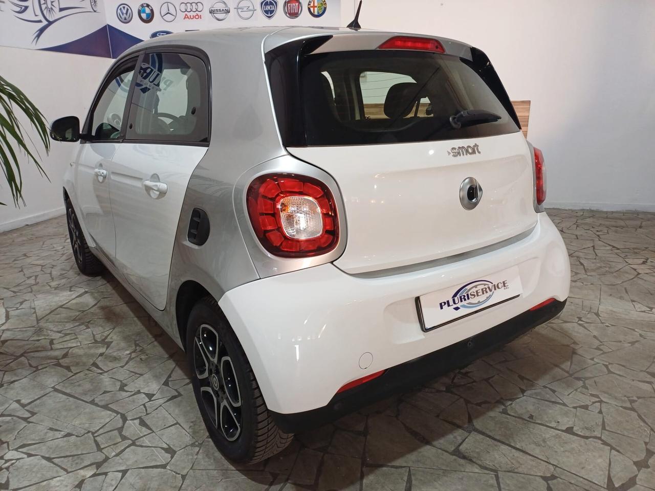 Smart ForFour 1.0 Prime - 2016